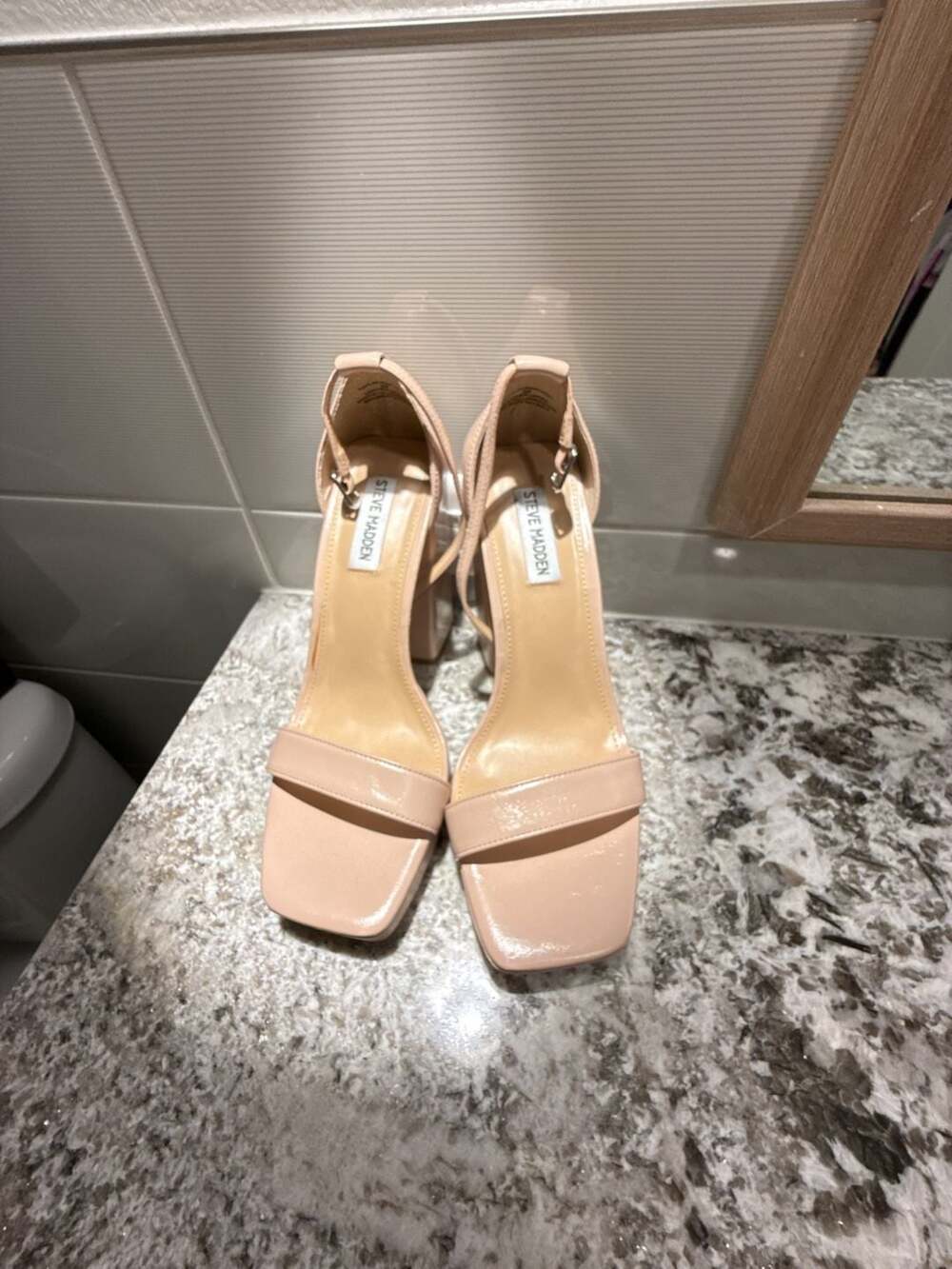 Steve Madden Replay Beige Patent Leather Platform Ankle Strap Block Heel Sandals